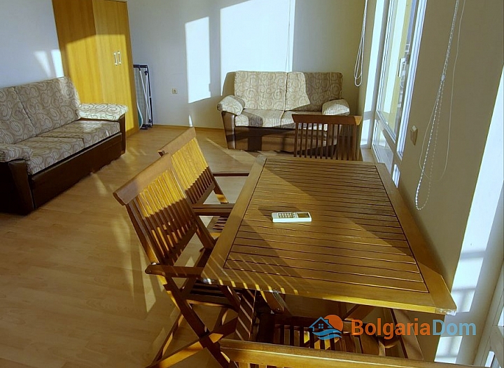 Studio s panoramatickým výhledem na moře ve velkém komplexu. Foto 6