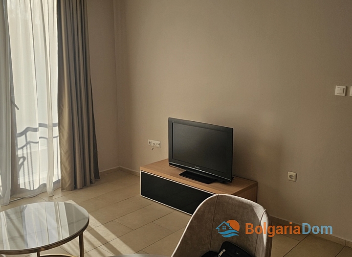 Квартира с видом на бассейн в премиальном комплексе. Фото 14