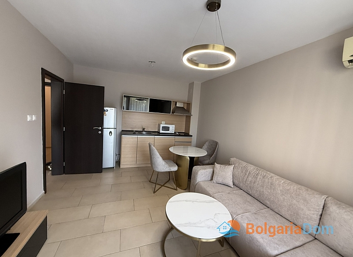 Квартира с видом на бассейн в премиальном комплексе. Фото 10