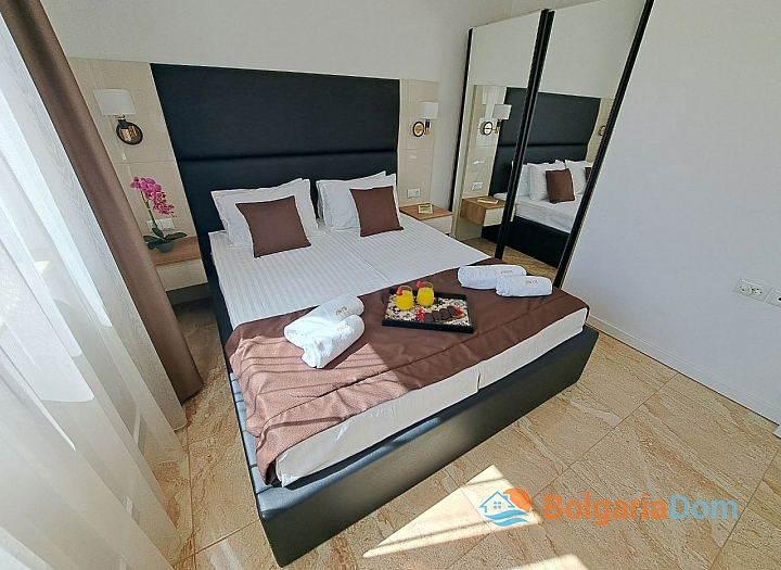 Wunderschöne neue Wohnung in erster Reihe. Foto 4