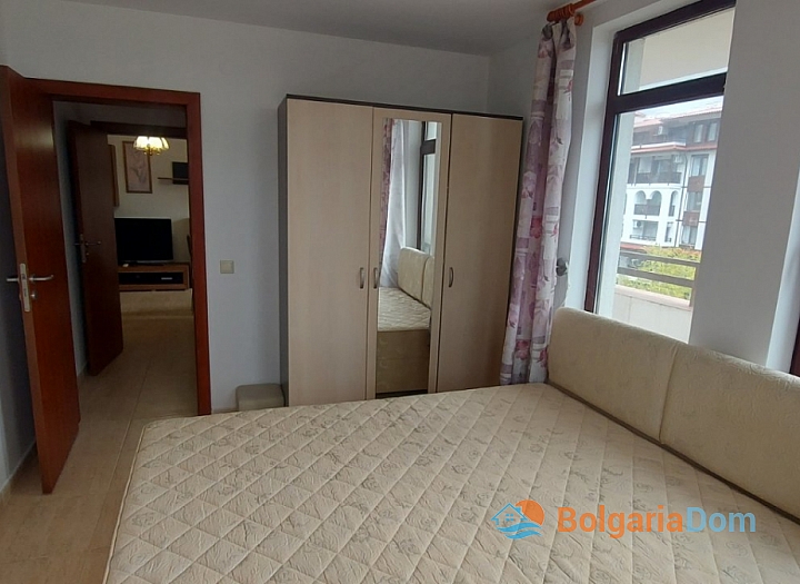 Dwupokojowy apartament z widokiem na morze w Świętym Własie. Zdjęcie 7 Dwupokojowy apartament z widokiem na morze w Świętym Własie. Zdjęcie 7