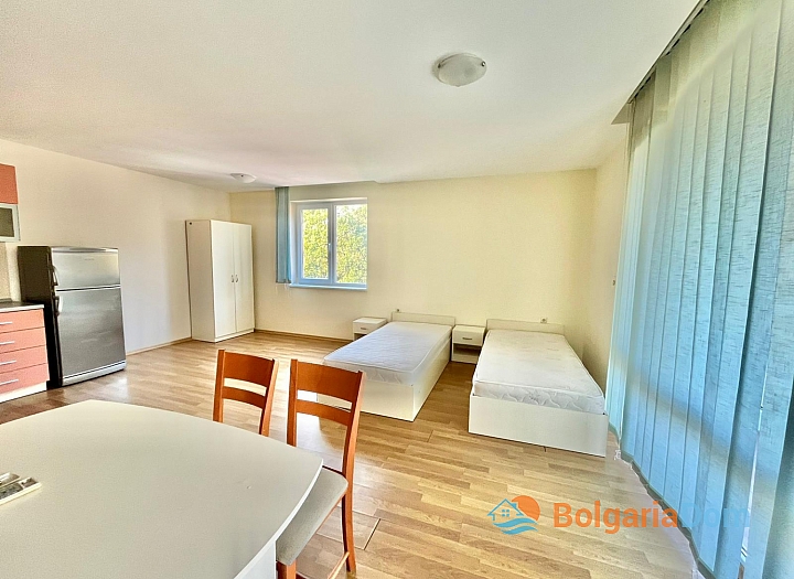 Spacious apartment in a complex with an excellent location. Photo 3