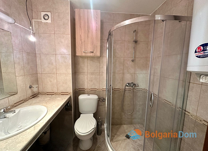 Ausgezeichnete Wohnung in erster Reihe mit niedrigen Nebenkosten. Foto 8 Ausgezeichnete Wohnung in erster Reihe mit niedrigen Nebenkosten. Foto 8