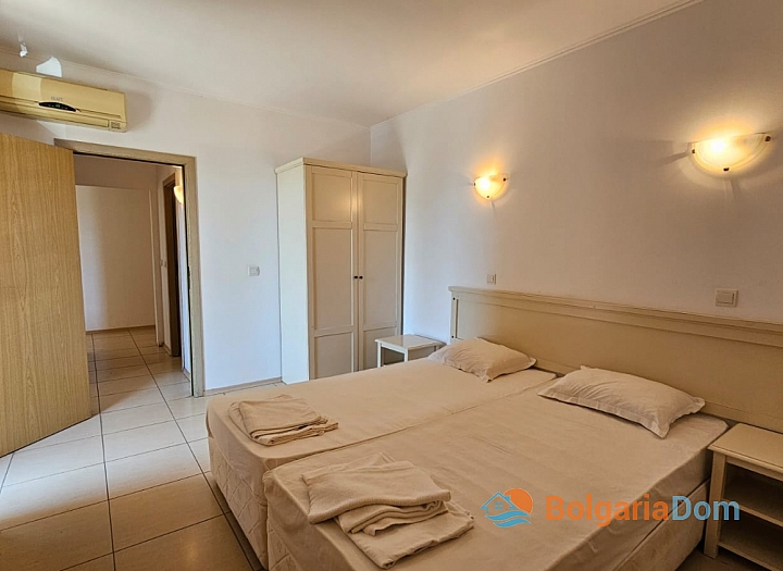 Apartmány bez poplatku za údržbu v komplexu Tria Apartments. Foto 3