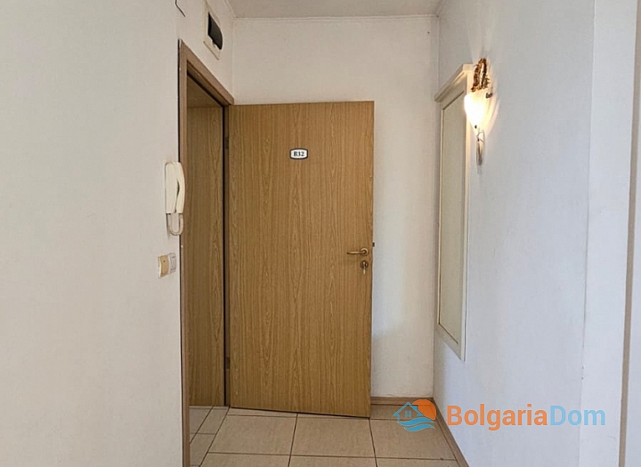 Квартира с двумя спальнями без таксы поддержки в центре Солнечного Берега. Фото 13