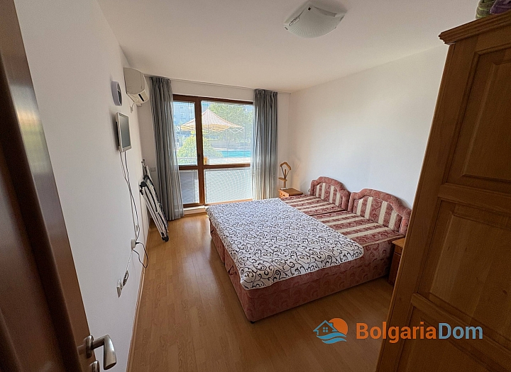 Apartament z widokiem na basen w małym kompleksie mieszkalnym. Zdjęcie 9