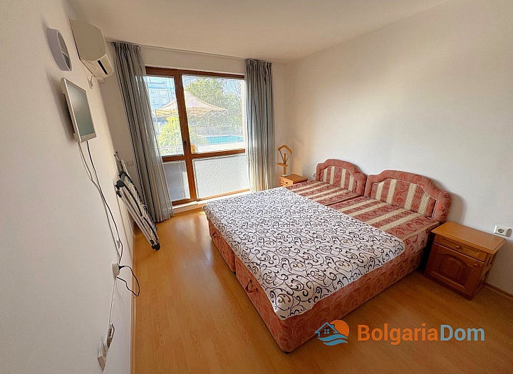 Apartament z widokiem na basen w małym kompleksie mieszkalnym. Zdjęcie 3