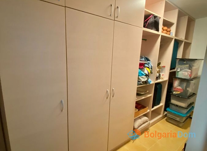 Čtyřpokojový apartmán s výhledem na moře. Foto 26