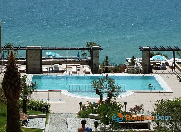 Apartment mit Meerblick in erster Meereslinie. Foto 6