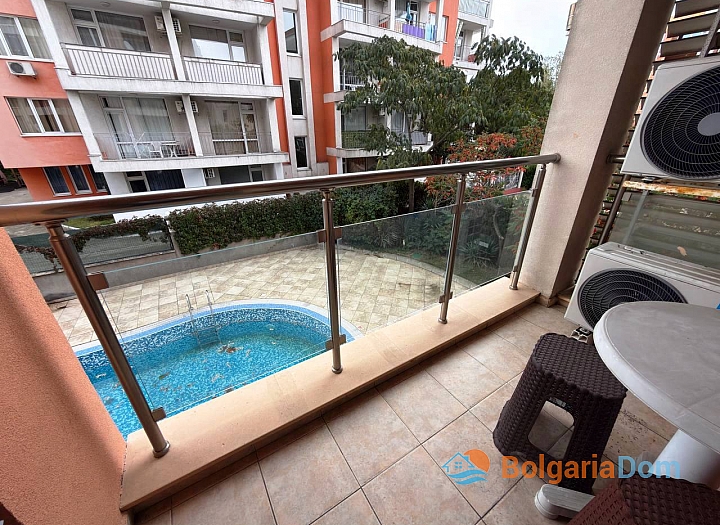 Prostorný třípokojový apartmán v komplexu na Slunečném pobřeží. Foto 14