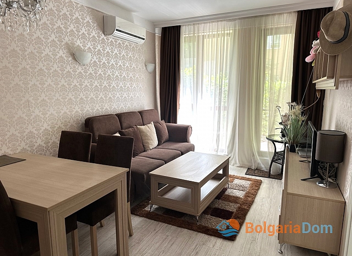 Zweizimmerwohnung in einem Luxuskomplex 400 Meter vom Meer entfernt. Foto 8
