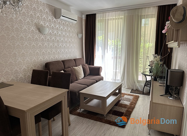 Zweizimmerwohnung in einem Luxuskomplex 400 Meter vom Meer entfernt. Foto 3