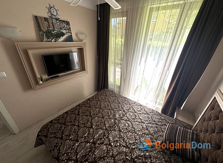 Zweizimmerwohnung in einem Luxuskomplex 400 Meter vom Meer entfernt. Foto 5