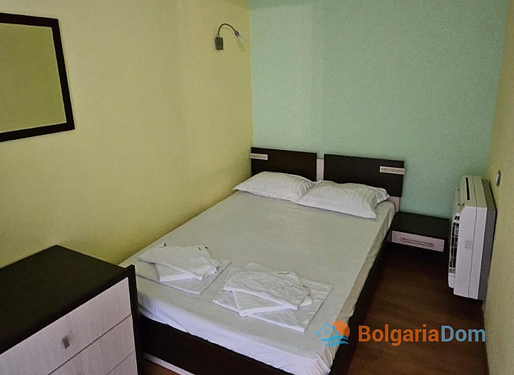 Простора трикімнатна квартира в Поморії. Фото 7