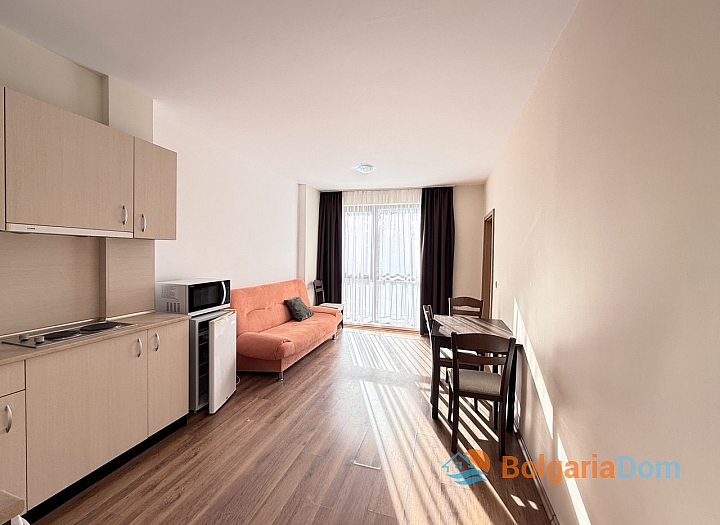 Prostorný byt v dobrém komplexu. Foto 4