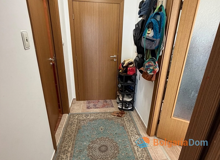 Prostorný byt v rezidenčním komplexu v klidné lokalitě. Foto 10