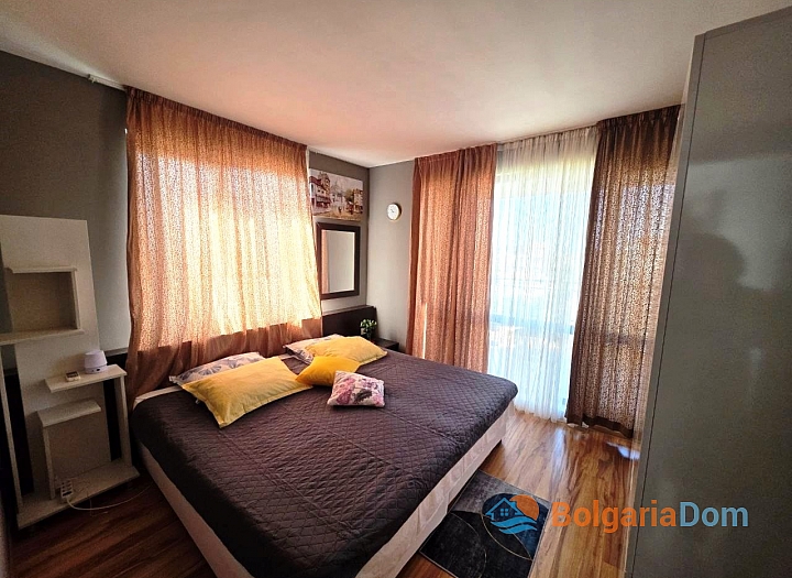 Spacious two-room apartment with sea view in Sveti Vlas. Photo 5
