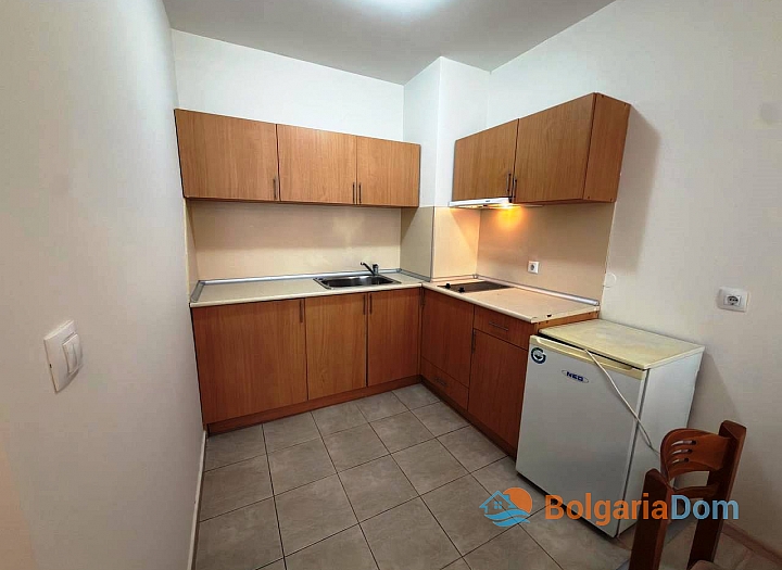 Prostorný třípokojový apartmán v komplexu na Slunečném pobřeží. Foto 10
