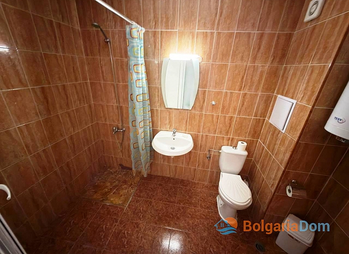 Prostorný třípokojový apartmán v komplexu na Slunečném pobřeží. Foto 12