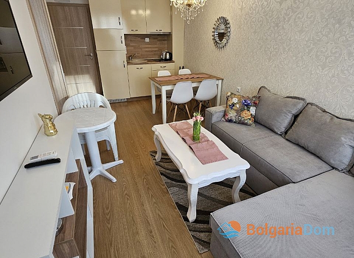 Eine fertige Zweizimmerwohnung steht in Sunny Beach zum Verkauf.. Foto 6