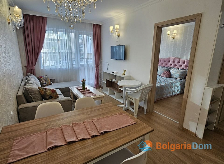 Eine fertige Zweizimmerwohnung steht in Sunny Beach zum Verkauf.. Foto 4