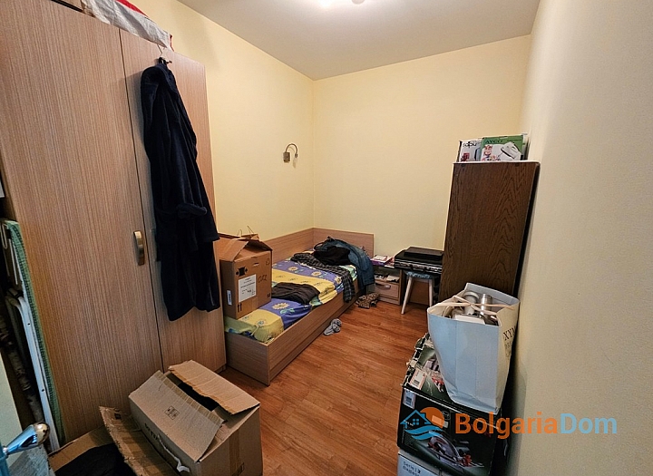 Простора квартира з паркінгом та коморою. Фото 13