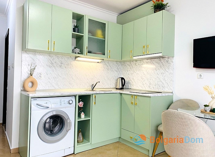 Відмінна квартира з видом на море в Помор'ї. Фото 8