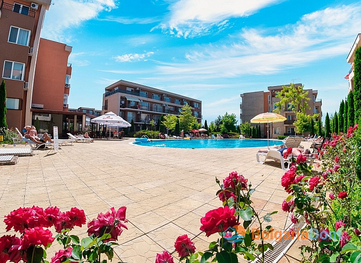 Просторная 2-комнатная квартира в комплексе Nessebar Fort Golf Club. Foto 1