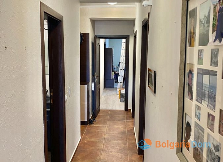 Čtyřpokojový apartmán s výhledem na moře. Foto 16