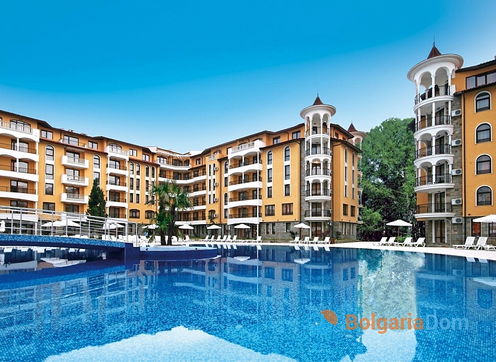 Zwei-Zimmer-Wohnung mit herrlichem Blick auf die Pools in einem Luxuskomplex. Foto 31