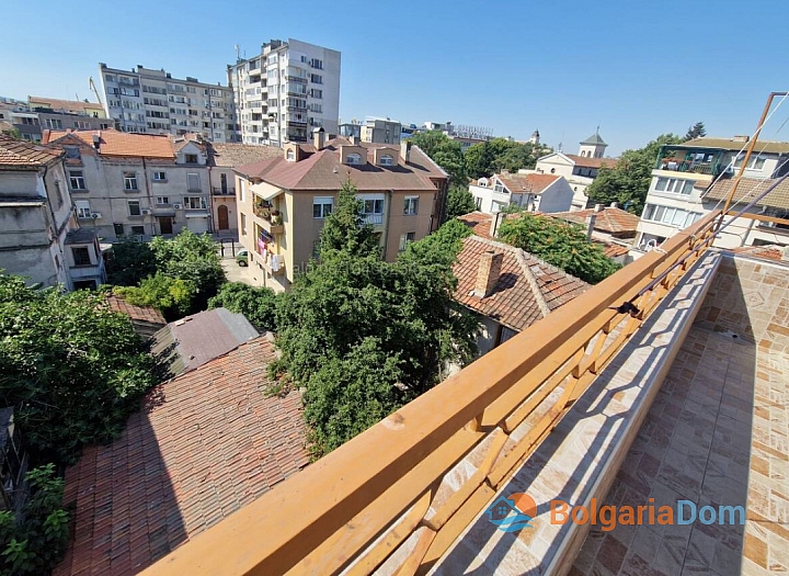 Квартира с двумя спальнями в самом центре Бургаса. Фото 16