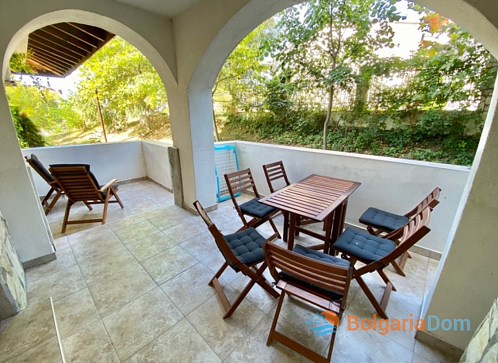 Mieszkanie z dużym tarasem w doskonałym kompleksie apartamentowym. Zdjęcie 3