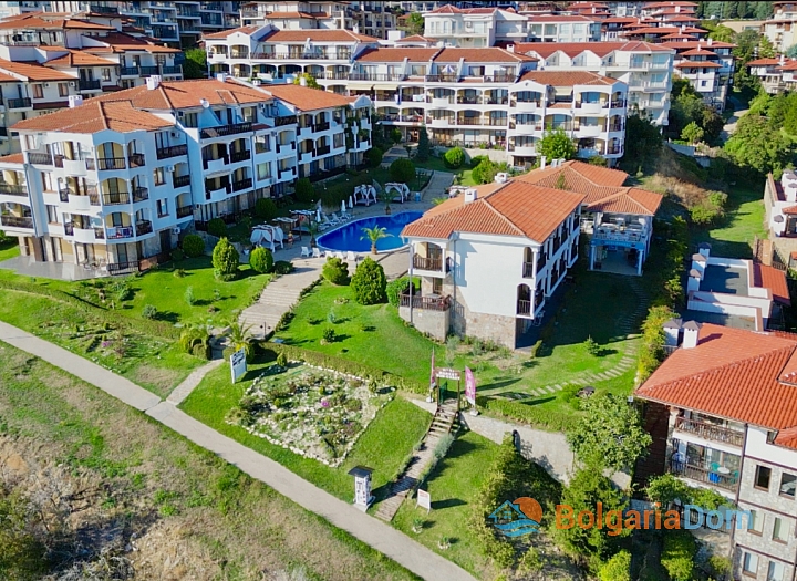 Geräumiges Apartment mit Meerblick, nur wenige Meter vom Strand entfernt. Foto 5