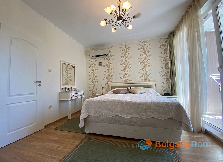 Luxuriöse geräumige Dreizimmerwohnung in einem Luxuskomplex. Foto 7