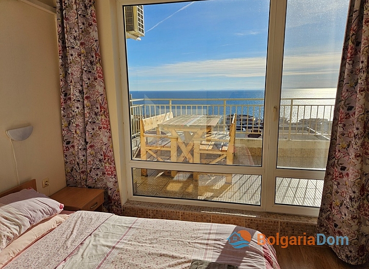 Apartment with fantastic sea view in a large complex. Photo 28