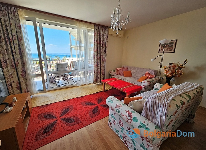Apartament z pięknym widokiem na morze w pierwszej linii. Zdjęcie 16
