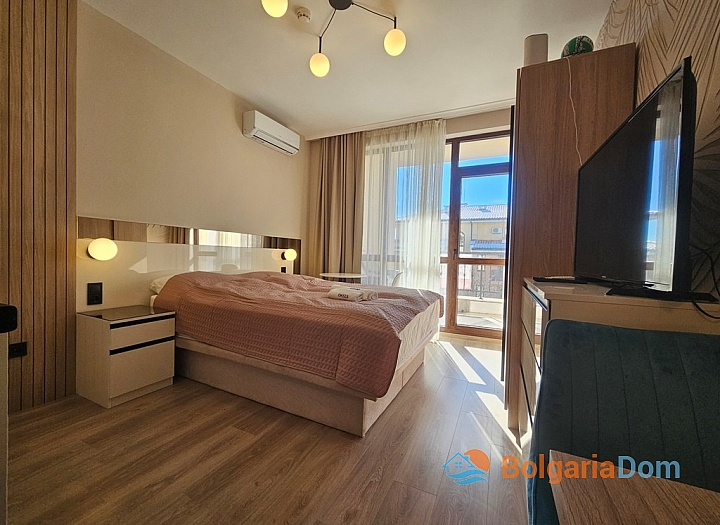 Студия с новой мебелью в Святом Власе. Фото 3