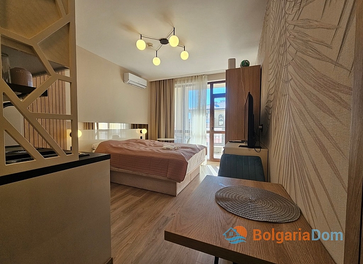 Студия с новой мебелью в Святом Власе. Фото 4