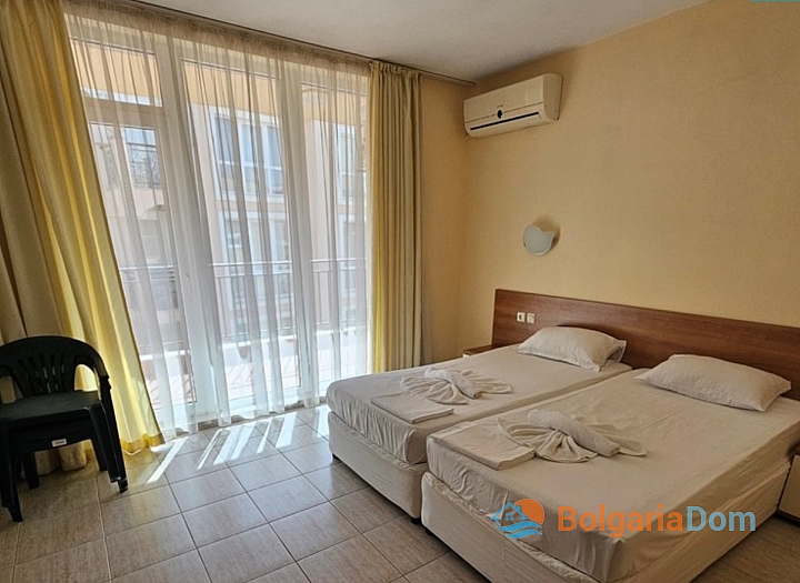 Хорошая большая студия в районе Какао Бич. Фото 2