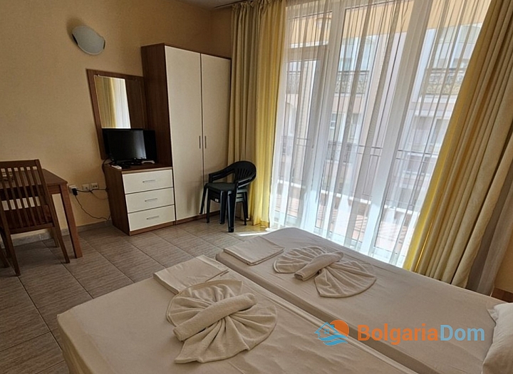 Хорошая большая студия в районе Какао Бич. Фото 4