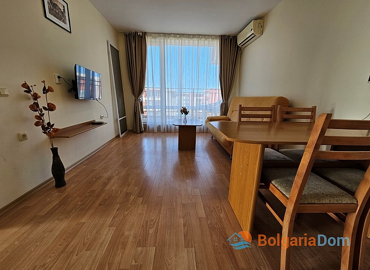 Mieszkanie dwupokojowe w dużym kompleksie rodzinnym. Zdjęcie 18