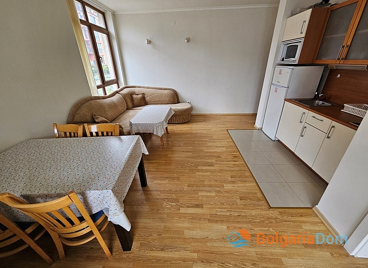 Apartment in a complex with an excellent location. Photo 6