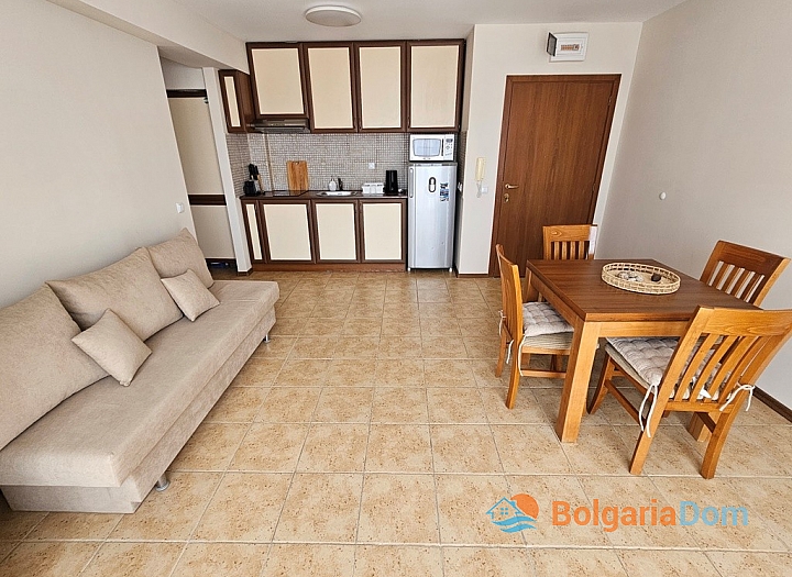 Apartment with a pool view in a residential complex. Photo 7 Apartment with a pool view in a residential complex. Photo 7