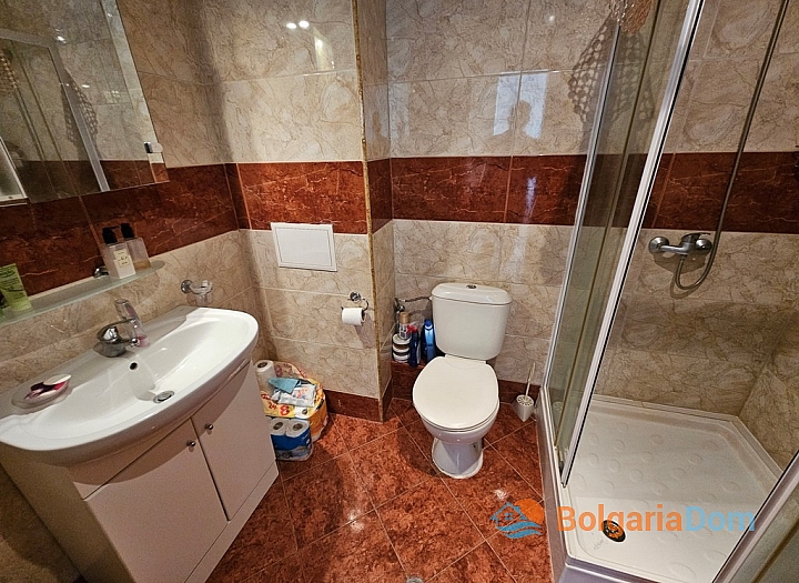 Three-room apartment in a large complex on the coast. Photo 13