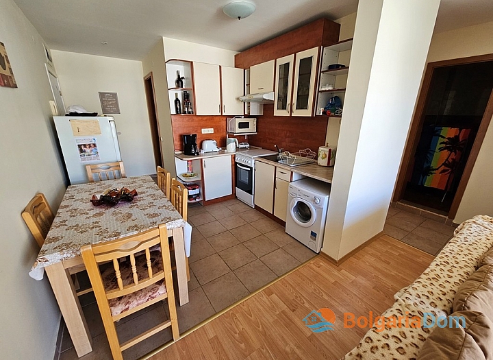 Three-room apartment in a large complex on the coast. Photo 4