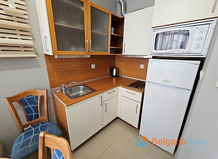 Trzypokojowe umeblowane mieszkanie w kompleksie Sun City 1. Zdjęcie 4