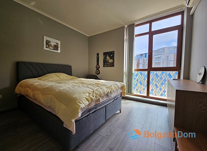 Three-room furnished apartment in the Sun City 1 complex. Photo 13