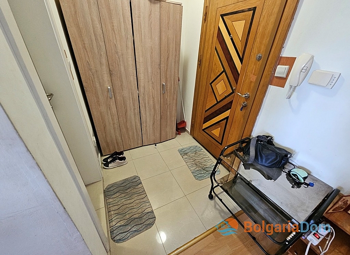 Großes Studio-Apartment in einem Komplex mit ausgezeichneter Lage. Foto 14