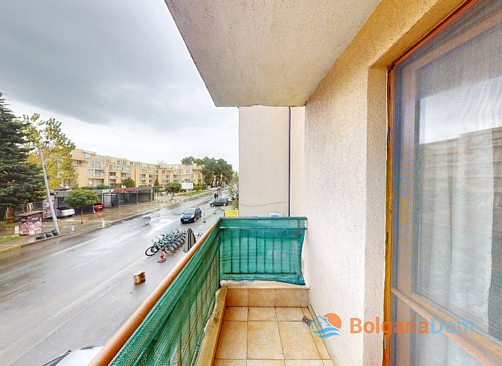 Zweizimmerwohnung mit Poolblick. Foto 13