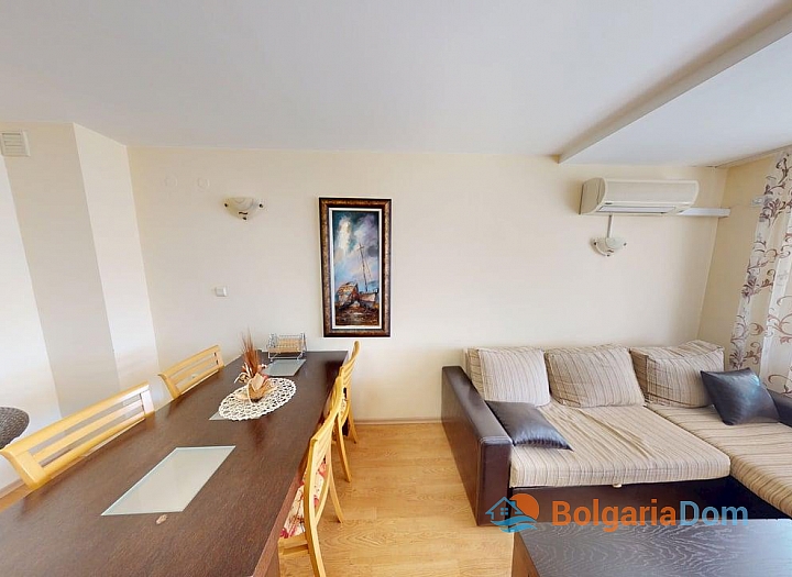 Large three-room apartment in a good complex. Photo 13